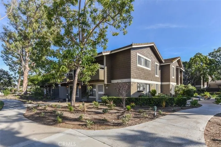 222 Springview, Irvine, California 92620