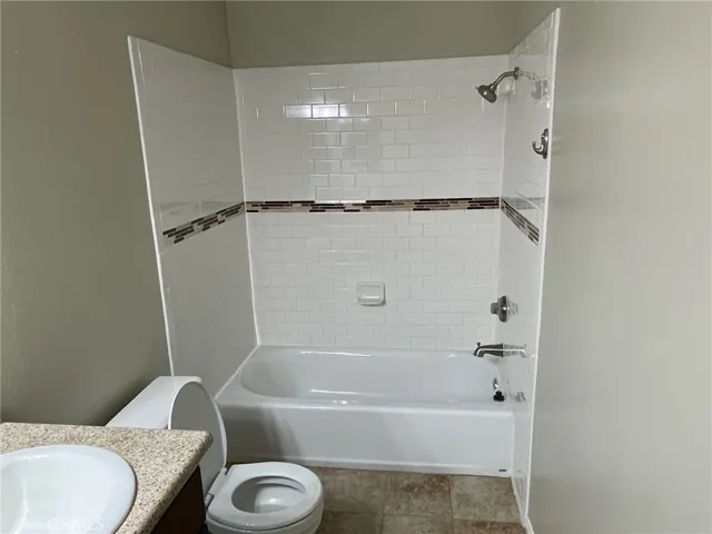 Shower and tub - downstairs