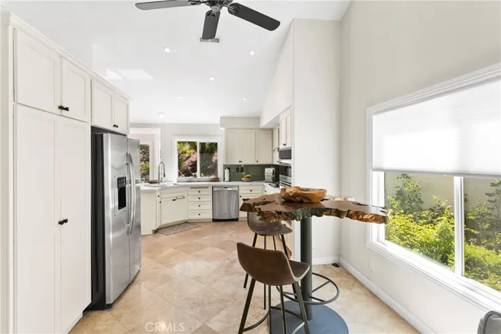 18 Lexington Way, Coto De Caza, California 92679