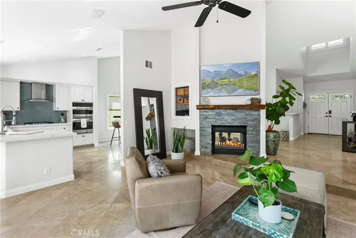18 Lexington Way, Coto De Caza, California 92679