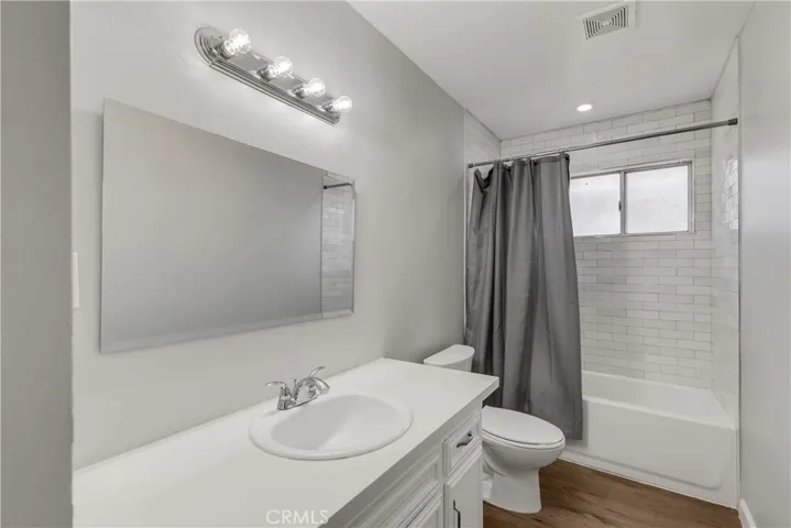 3512 Truman Avenue, Bakersfield, California 93309