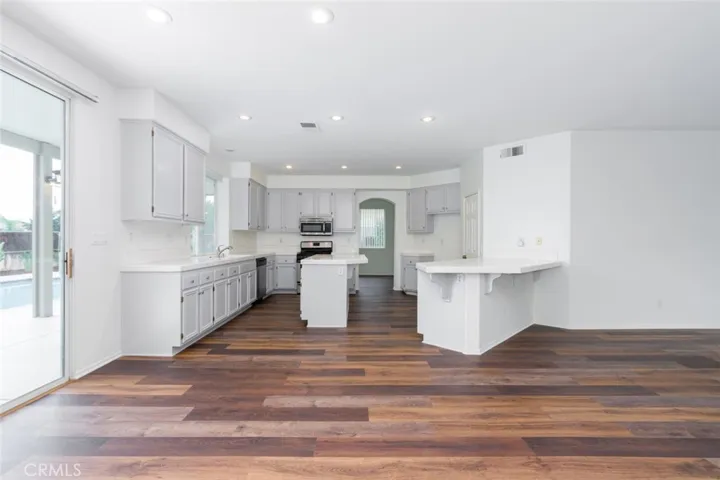 8376 Yarrow Lane, Riverside, California 92508