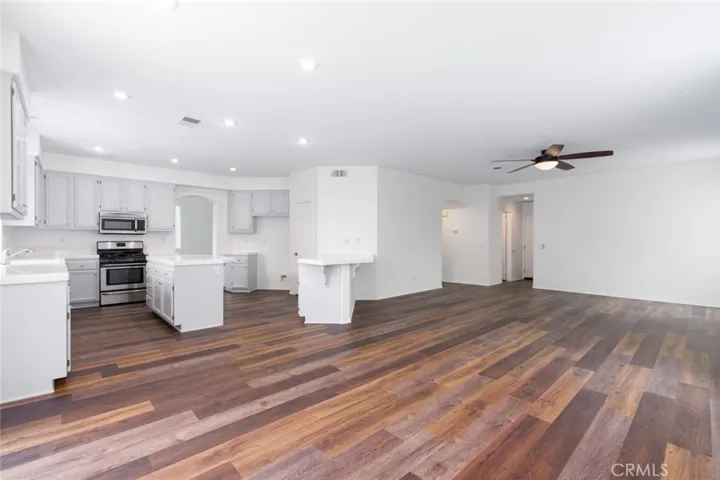 8376 Yarrow Lane, Riverside, California 92508