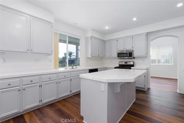 8376 Yarrow Lane, Riverside, California 92508