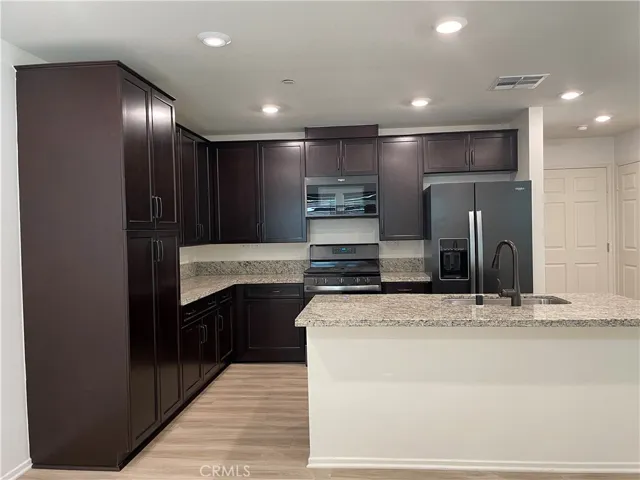 7155 Citrus Avenue 318, Fontana, California 92336
