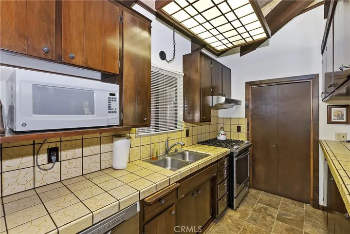 1186 Sheephorn Road, Big Bear, California 92314