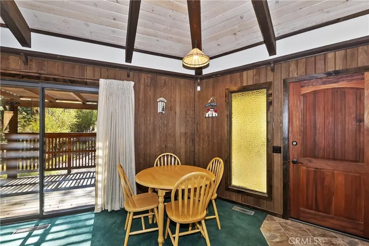 1186 Sheephorn Road, Big Bear, California 92314