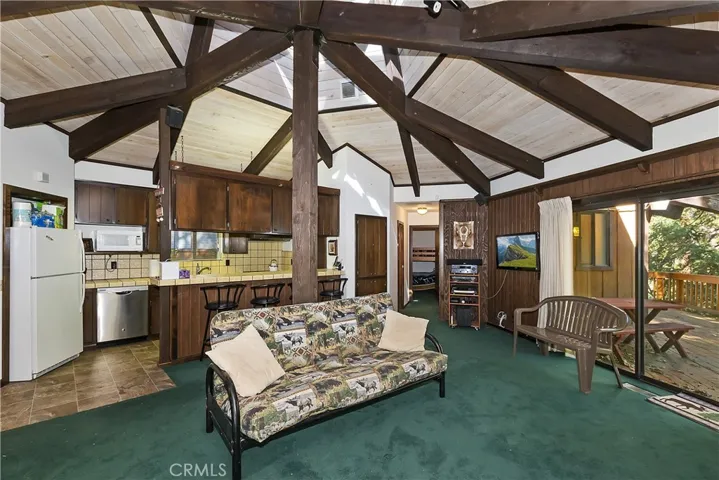1186 Sheephorn Road, Big Bear, California 92314