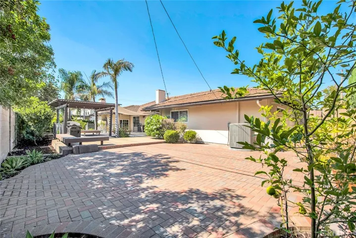 13782 Carlsbad Drive, North Tustin, California 92705