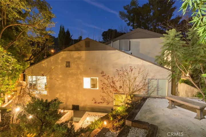 4021 Pacheco Drive, Sherman Oaks, California 91403