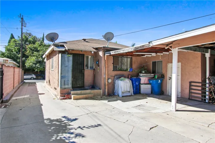4769 Weik Avenue, Bell, California 90201