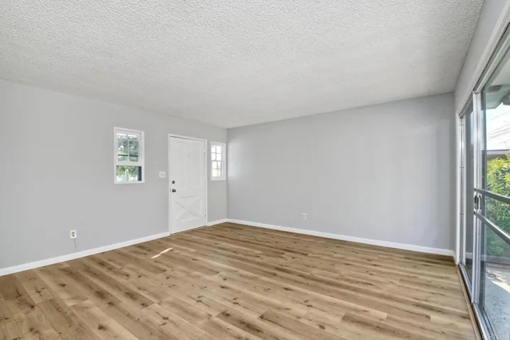 5442 Waring Road, San Diego, California 92120