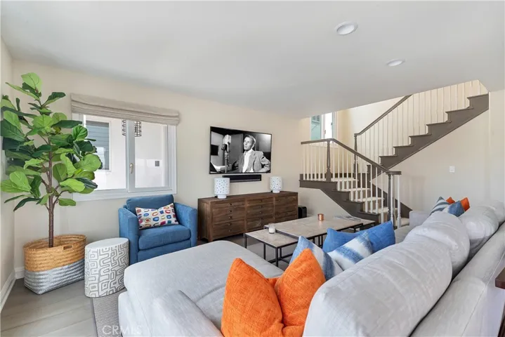 1509 E Ocean Boulevard, Newport Beach, California 92661