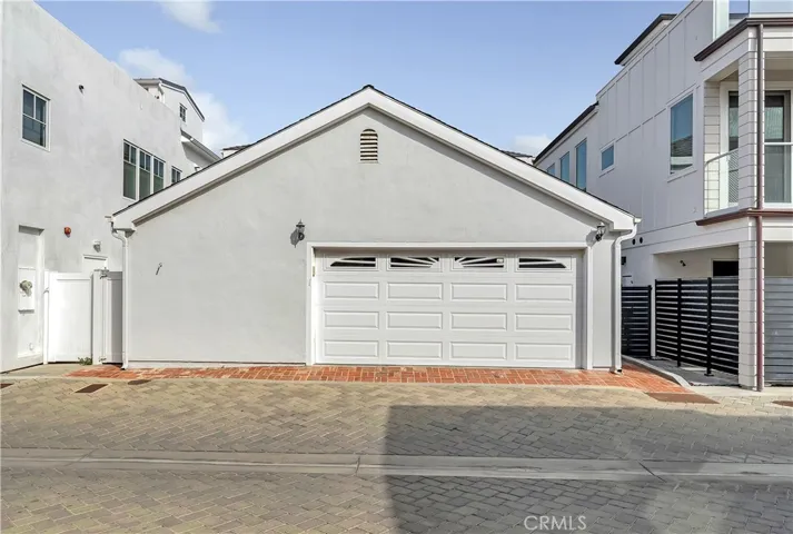 1509 E Ocean Boulevard, Newport Beach, California 92661