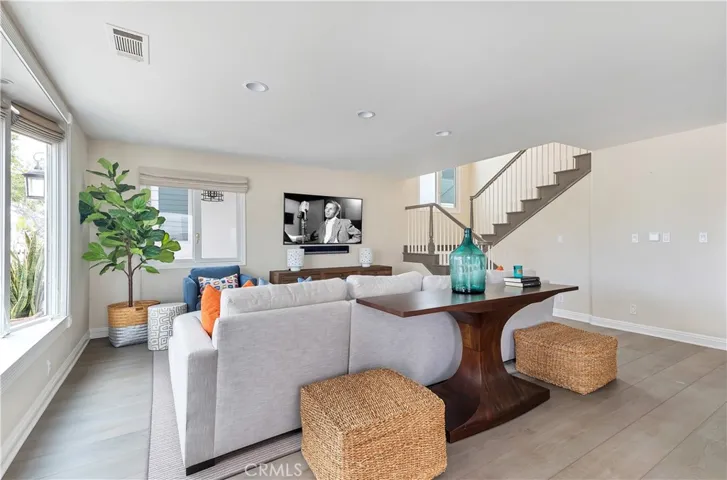 1509 E Ocean Boulevard, Newport Beach, California 92661
