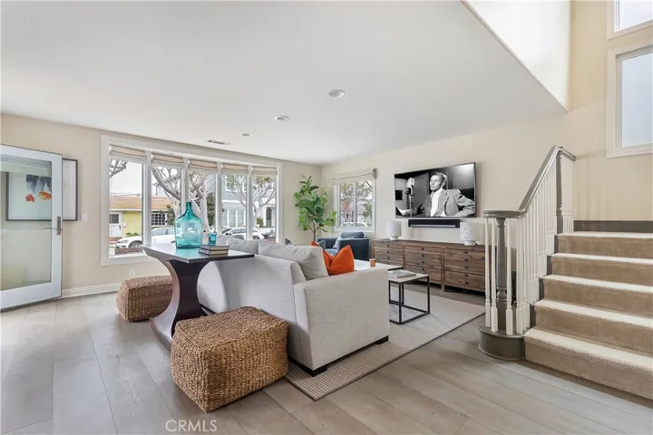 1509 E Ocean Boulevard, Newport Beach, California 92661