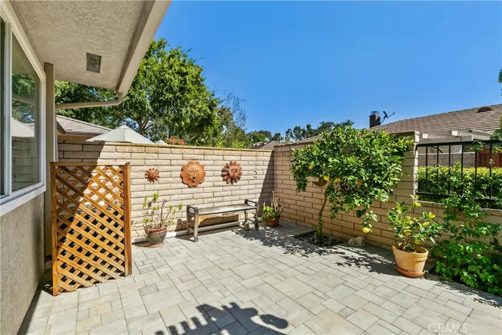 9 Dogwood S, Irvine, California 92612
