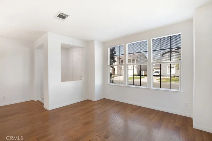 27044 Victoria Lane 102, Valencia, California 91355