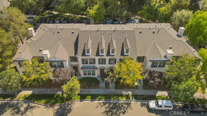 27044 Victoria Lane 102, Valencia, California 91355