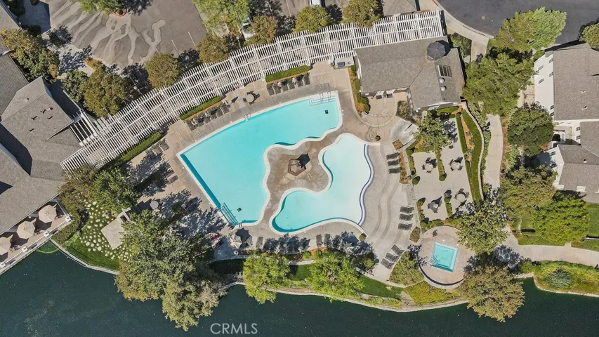 27044 Victoria Lane 102, Valencia, California 91355