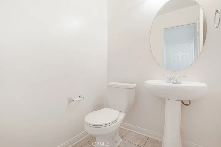 27044 Victoria Lane 102, Valencia, California 91355