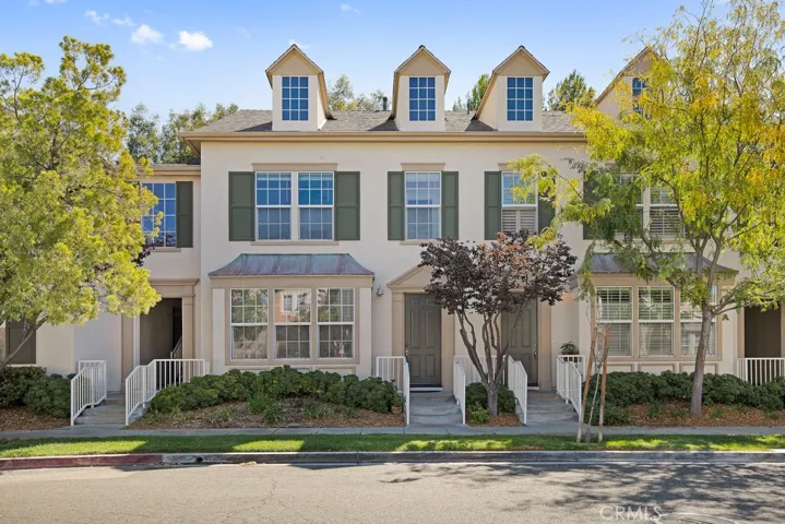 27044 Victoria Lane 102, Valencia, California 91355