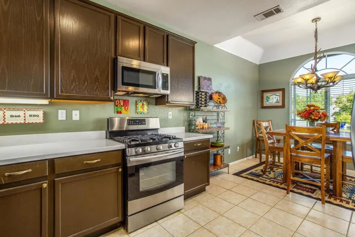 34639 Fairport Way, Yucaipa, California 92399