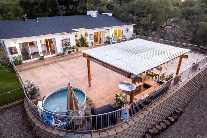 1356 S Grade Road, Alpine, California 91901