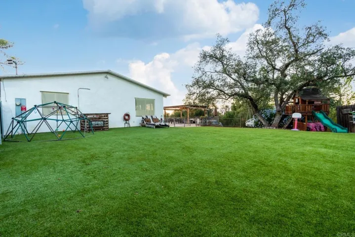 1356 S Grade Road, Alpine, California 91901