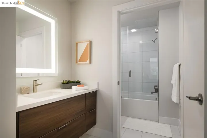 901 Jefferson Street 314, Oakland, California 94607