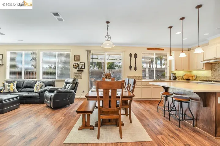 5651 Arcadia Cir, Discovery Bay, California 94505