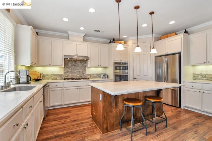 5651 Arcadia Cir, Discovery Bay, California 94505
