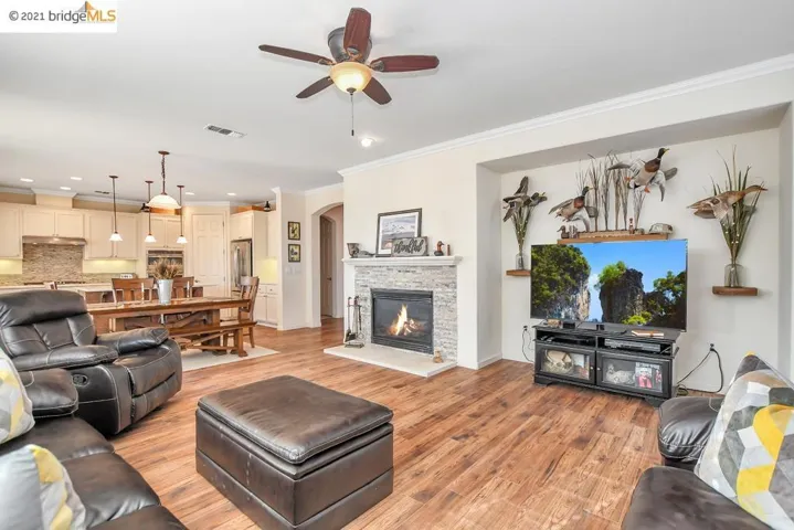 5651 Arcadia Cir, Discovery Bay, California 94505