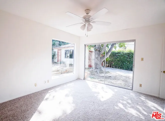 1050 Iliff Street, Pacific Palisades, California 90272