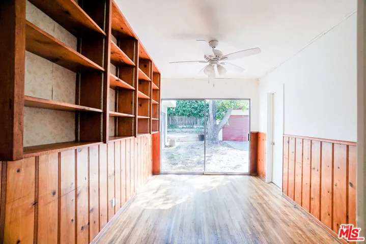 1050 Iliff Street, Pacific Palisades, California 90272