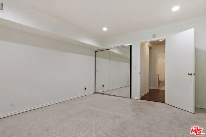 1230 Horn Avenue 522, West Hollywood, California 90069