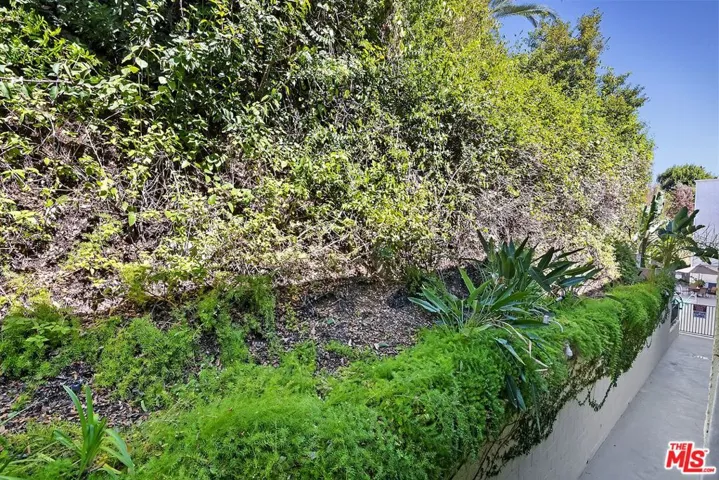 1230 Horn Avenue 522, West Hollywood, California 90069