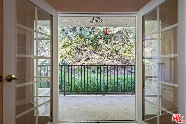 1230 Horn Avenue 522, West Hollywood, California 90069