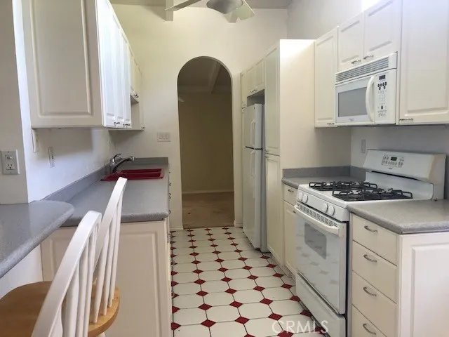 19850 Friar Street, Woodland Hills, California 91367