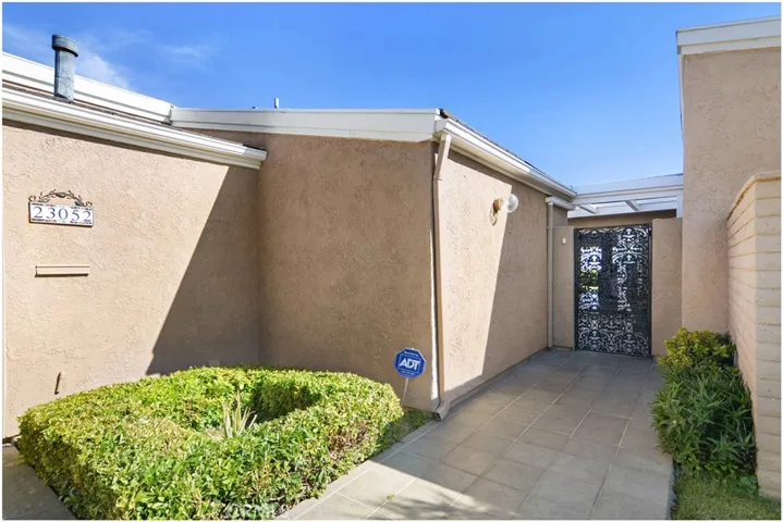 23052 Cassano Drive, Laguna Niguel, California 92677