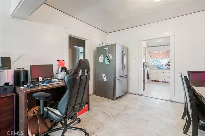 619 W Center Street, Pomona, California 91768