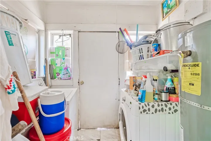 619 W Center Street, Pomona, California 91768