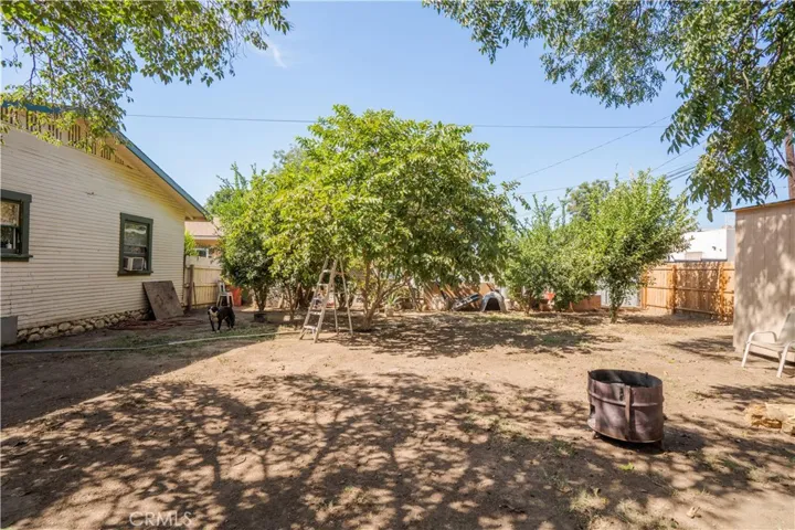 619 W Center Street, Pomona, California 91768