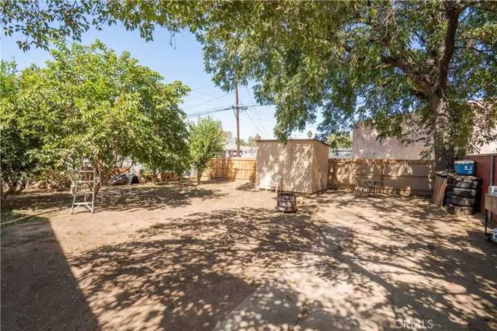 619 W Center Street, Pomona, California 91768