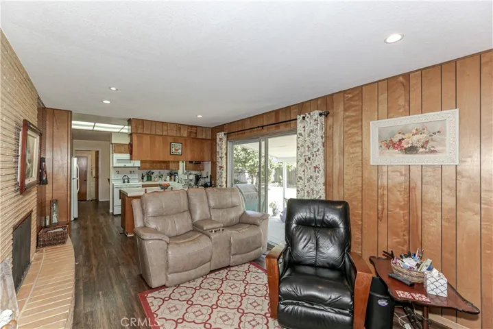 2918 Bedford Drive, Merced, California 95340