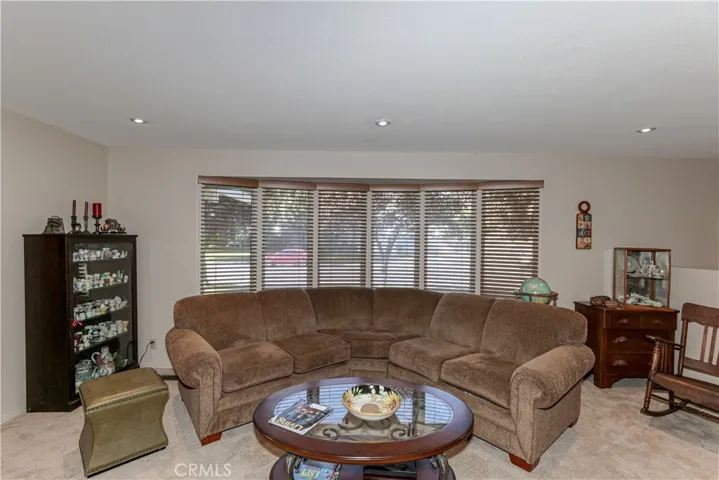 2918 Bedford Drive, Merced, California 95340