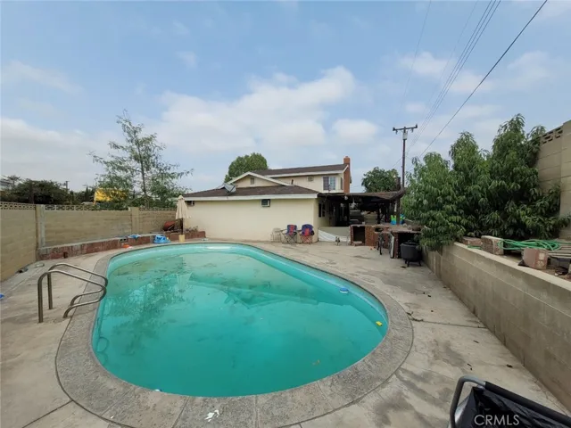 12660 Buttonwood Circle, Riverside, California 92503