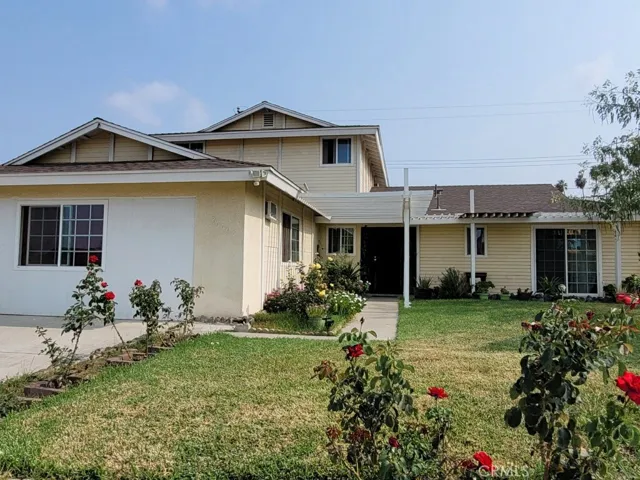 12660 Buttonwood Circle, Riverside, California 92503