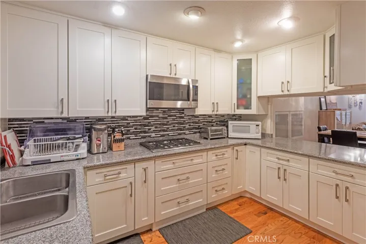 5820 Yolanda Ave 13, Tarzana, California 91356