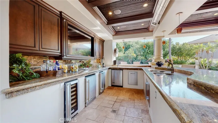 8 Aspen Leaf, Rancho Santa Margarita, California 92679